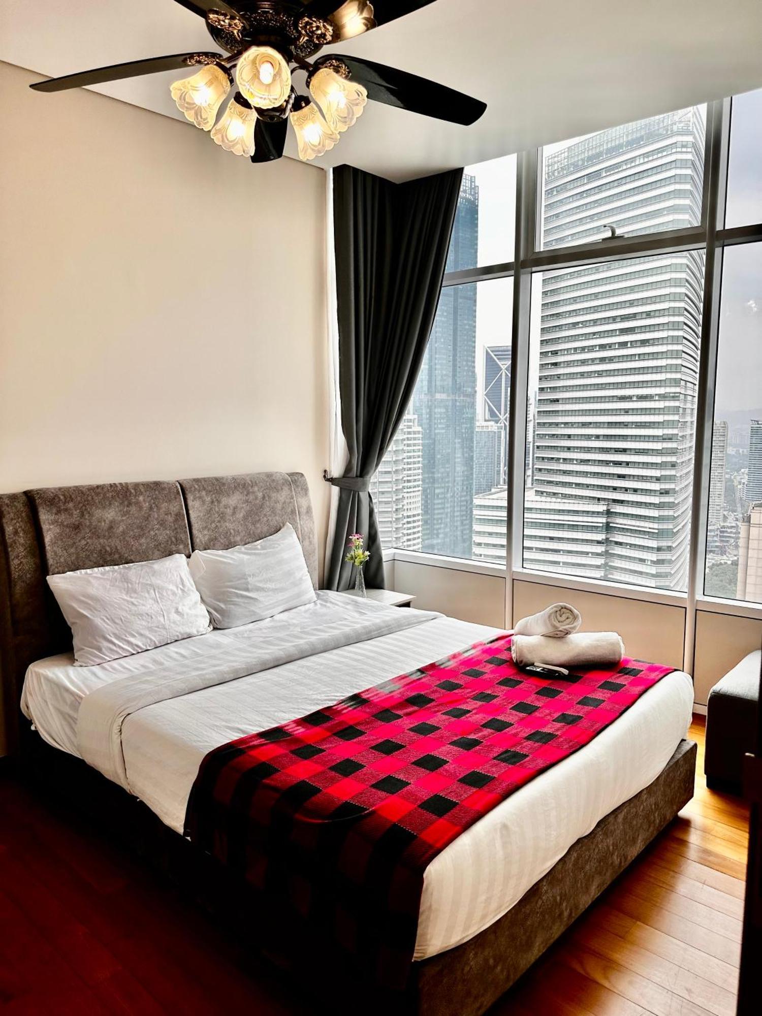 Sky Suites Klcc By Arman Kuala Lumpur Exterior photo